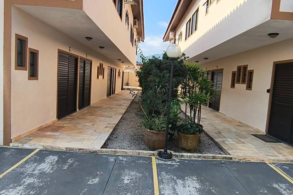 Apartamento Casa Maranduba Com Duas *